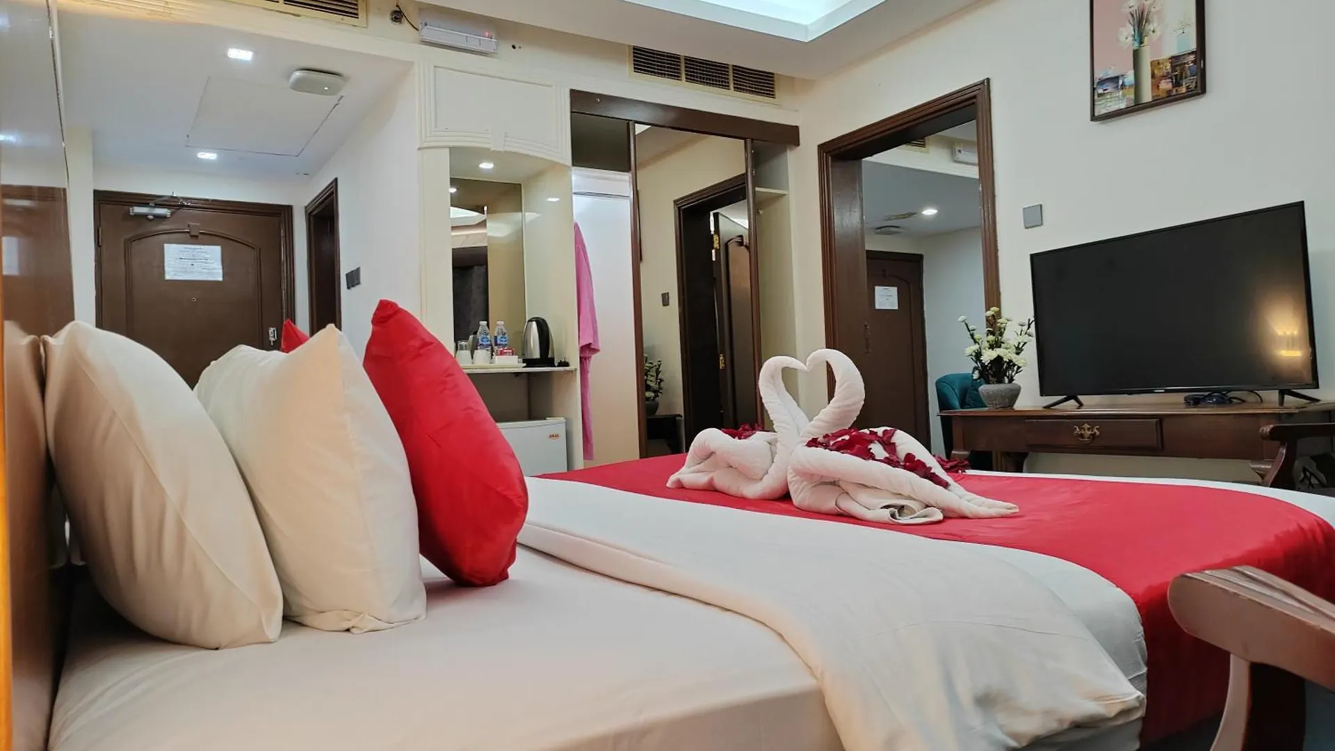 ***  Le Paradise Palace Hotel Дубай ОАЭ
