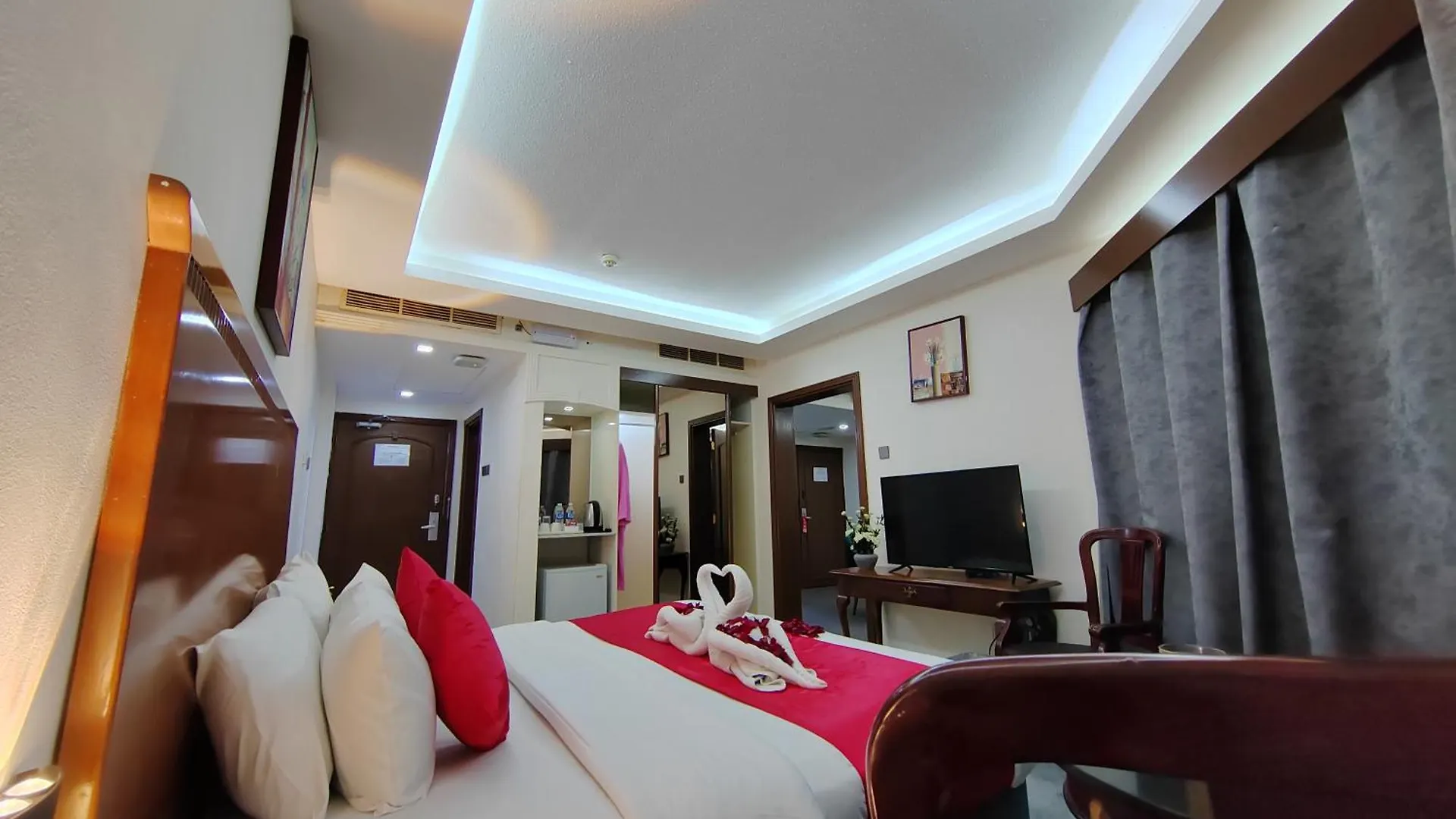 Le Paradise Palace Hotel Дубай