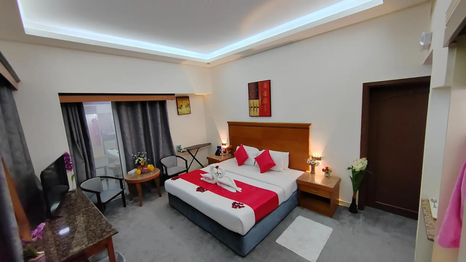Le Paradise Palace Hotel Дубай