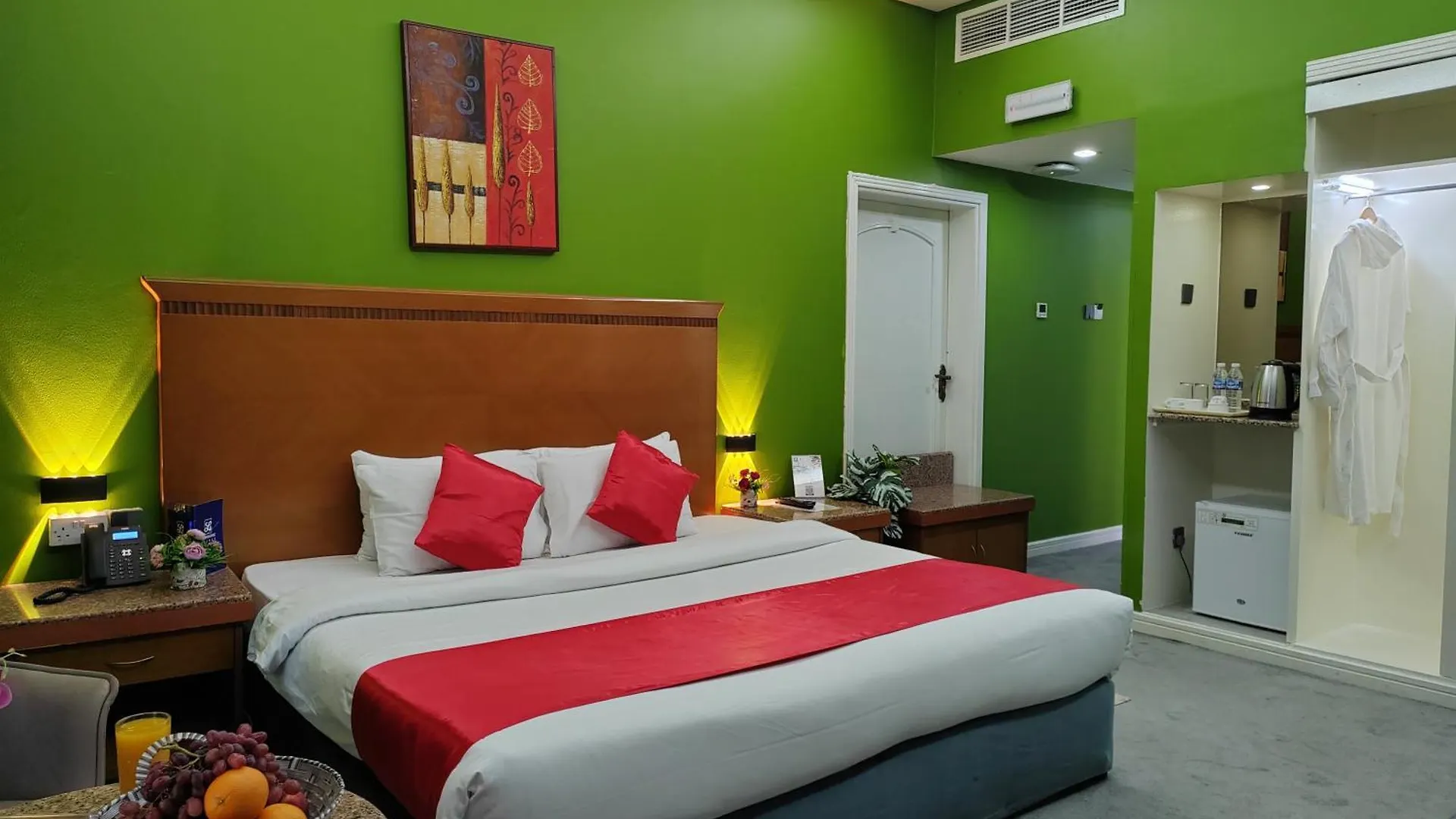 Le Paradise Palace Hotel Дубай 3*,  ОАЭ