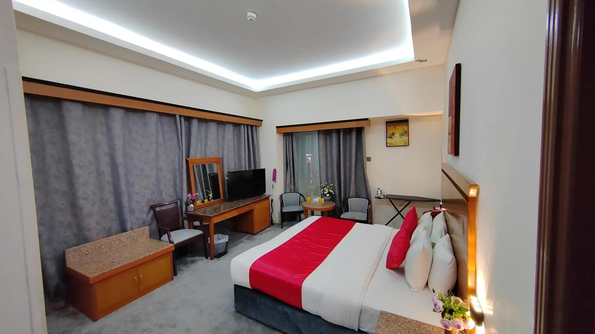 Le Paradise Palace Hotel Dubai