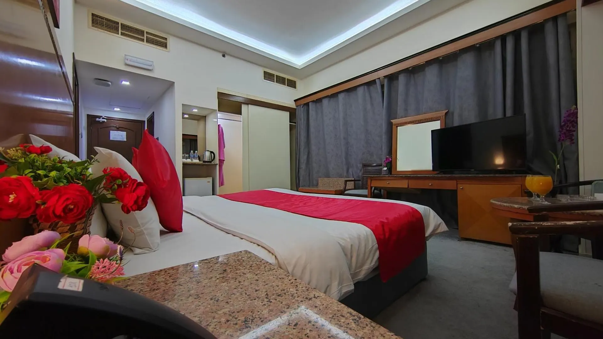 Le Paradise Palace Hotel Dubai