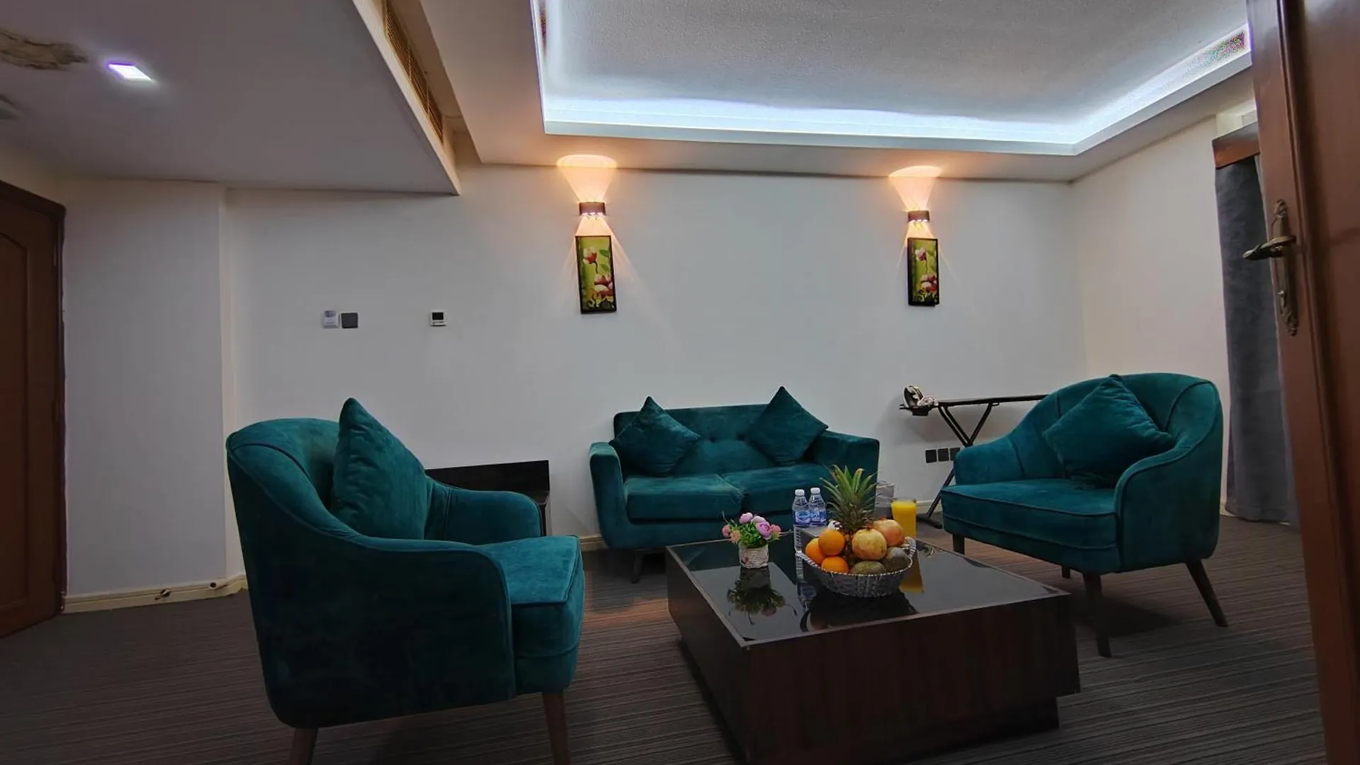 Le Paradise Palace Hotel Dubai 3*,